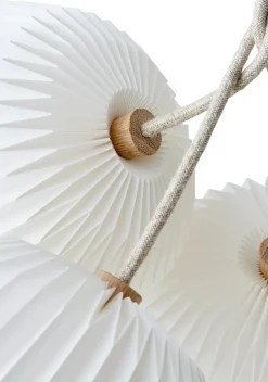 The Bouquet Pendel, medium fra<Le Klint Discount