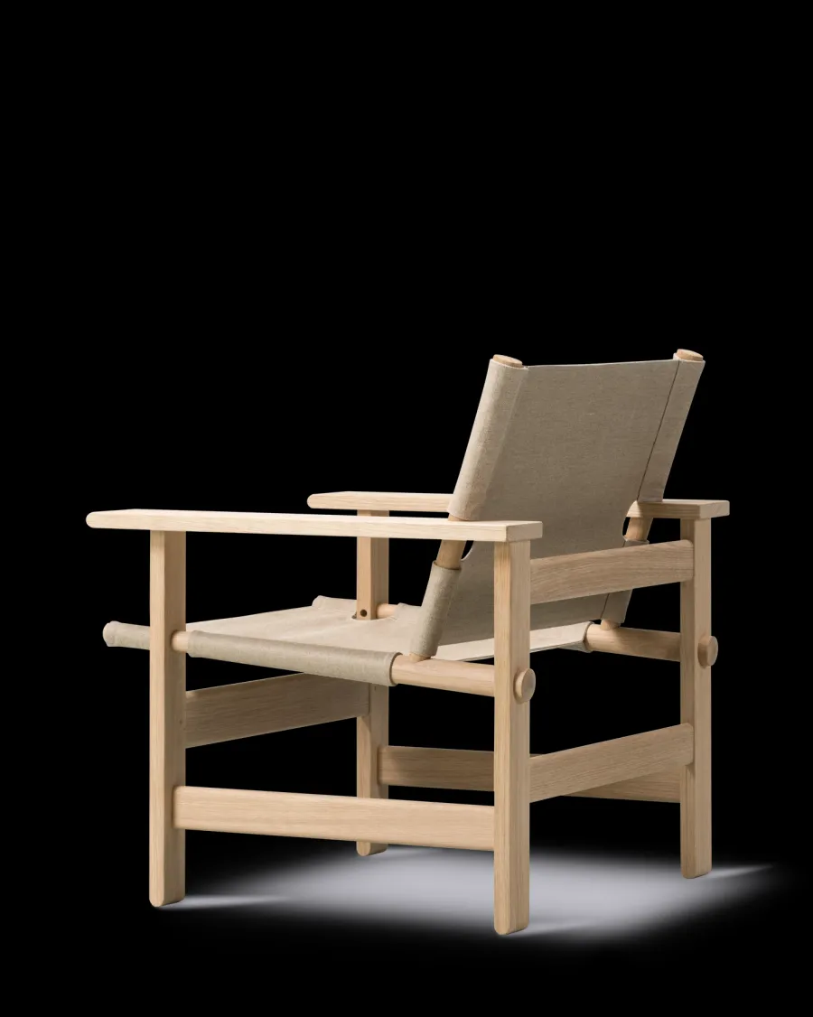 The Canvas Chair, sortlakeret eg sort canvas af Børge Mogensen<Fredericia Furniture