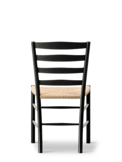 The Klint Chair, sæbebehandlet eg fra<Fredericia Furniture Discount