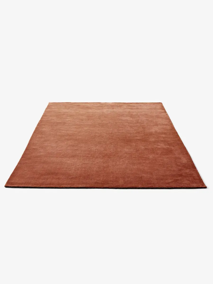 The Moor Rug AP8 300x300 fra<&Tradition Hot
