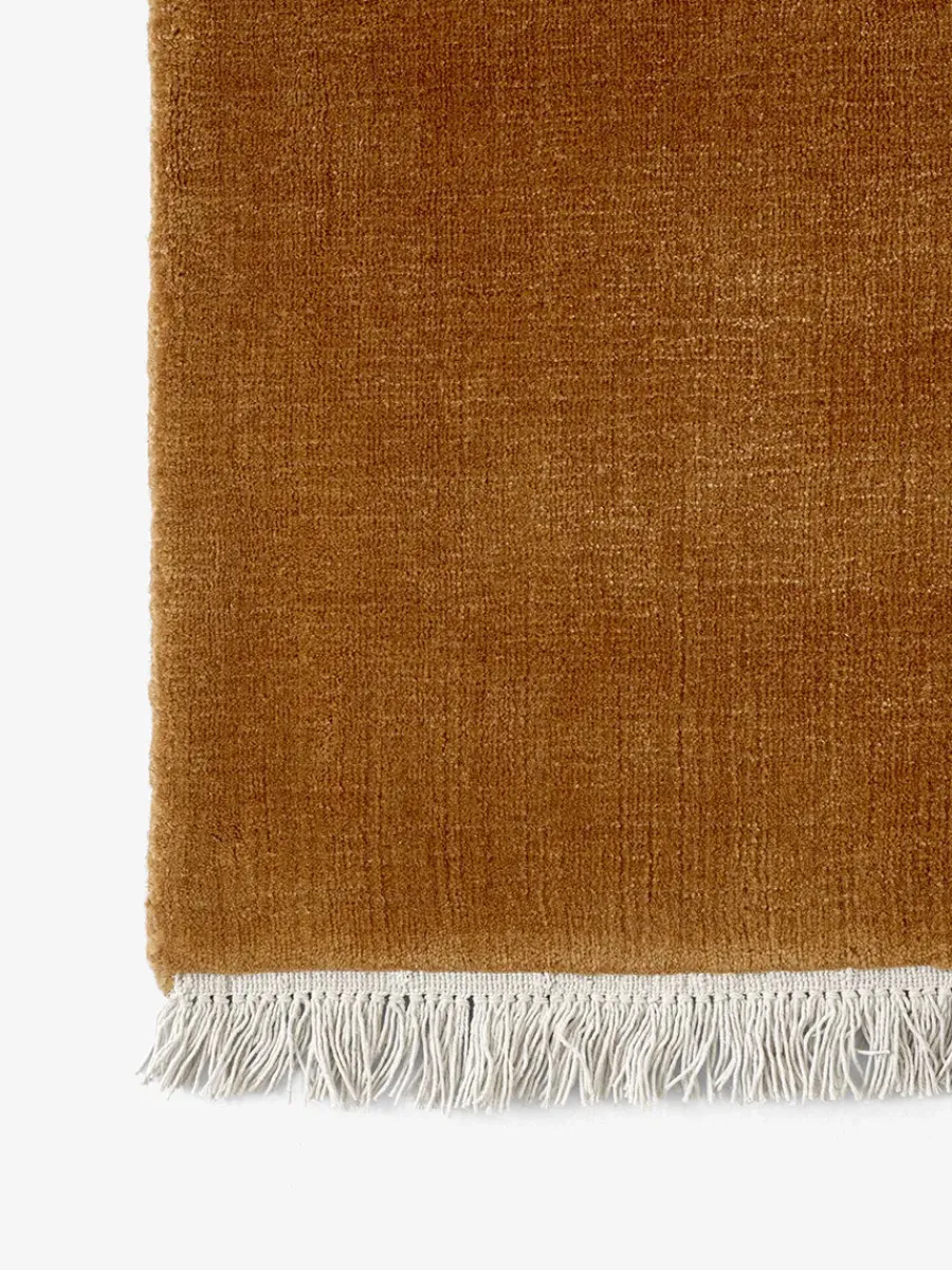 The Moor Rug AP8 300x300 fra<&Tradition Hot