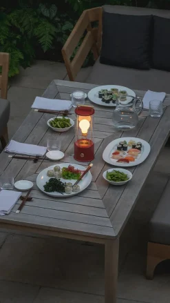 The Muse Portable Lampe, Pomona Red fra<Tala Outlet