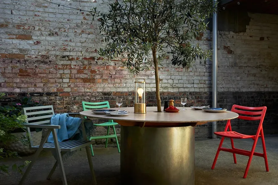 The Muse Portable Lampe, Pomona Red fra<Tala Outlet