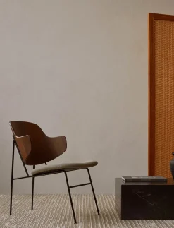 The Penguin Lounge Chair, Polstret fra<Audo Copenhagen Hot