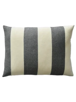 The Sweater Cushion, blue fra<Silkeborg Uldspinderi Online