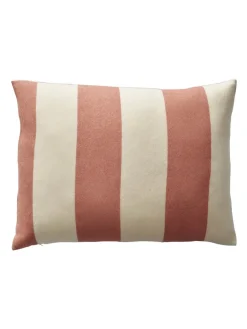 The Sweater Cushion, orange fra<Silkeborg Uldspinderi Outlet