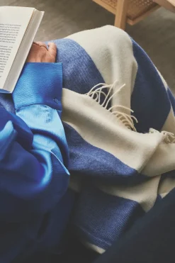 The Sweater Plaid, black fra<Silkeborg Uldspinderi Discount