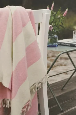 The Sweater Plaid, black fra<Silkeborg Uldspinderi Discount