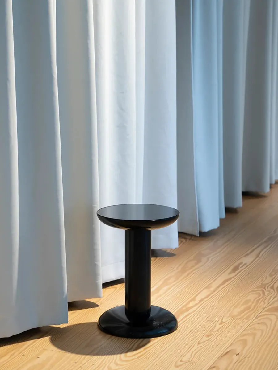 Thing Sidebord/Skammel, yellow fra<raawii Online