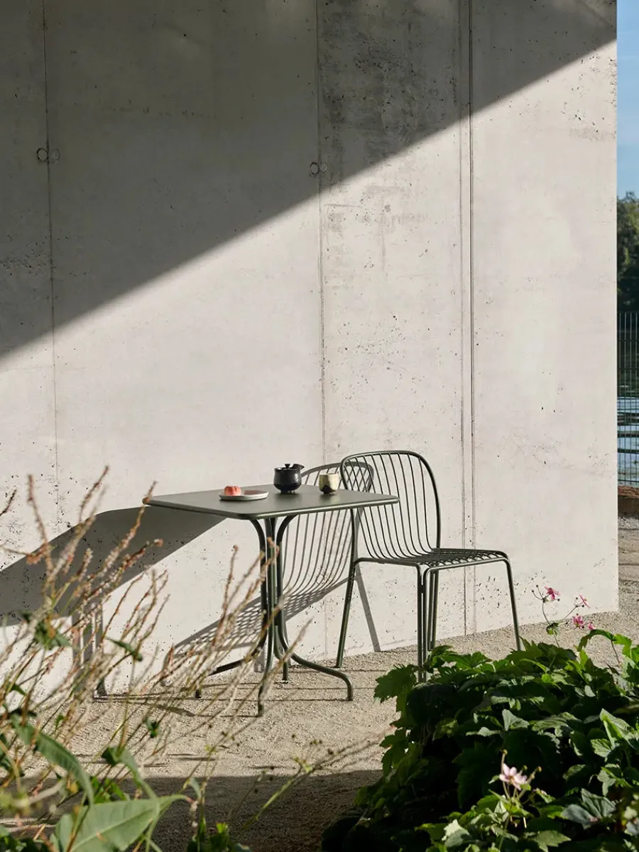 Thorvald SC97 Cafébord, 70x70 fra<&Tradition Outlet