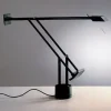Tizio Bordlampe fra<Artemide Sale