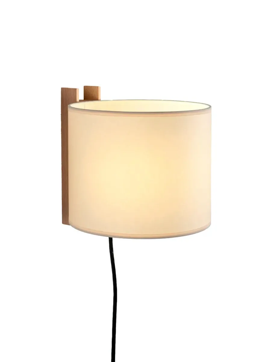 TMM Corto Væglampe, valnød fra Santa and Cole<Santa & Cole Outlet