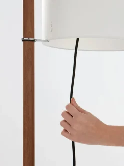 TMM Gulvlampe, eg fra Santa and Cole<Santa & Cole Online