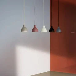 Toldbod 170 pendel fra<Louis Poulsen