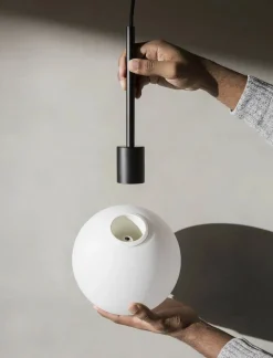 TR Bulb Skærm fra<Audo Copenhagen