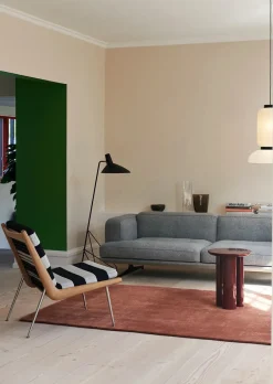 Tripod HM8 Gulvlampe af Hvidt & Mølgaard<&Tradition Online