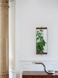 Vanity Mirror 1 fra<GUBI Outlet