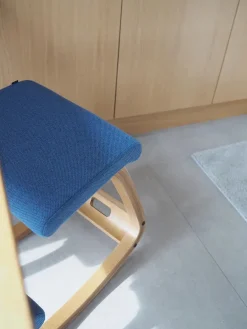 Variable Stol, light brown/vidar fra Varier Furniture<Variér Discount