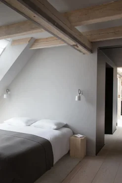 Vægspot fra<Vipp Clearance