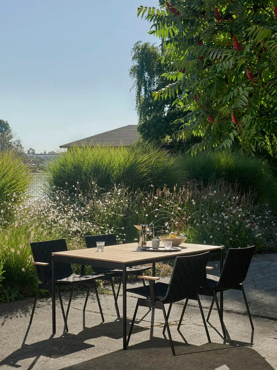 Ville AV25 Havebord, 150x90 fra<&Tradition Best