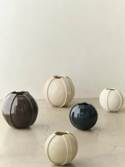 Vinci Vase 01, ivory fra<Louise Roe Best