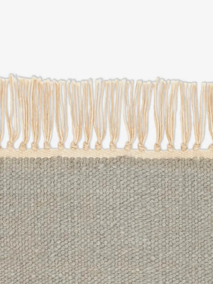 Vintage Naturally Coloured Fringes Tæppe, 200 x 300 cm fra<Kvadrat Outlet