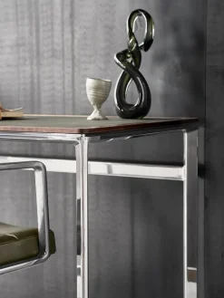 430 Studio Desk, bosco leather fra<Vipp Outlet