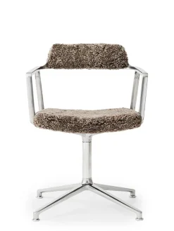 452 Swivel Chair, curly edition fra<Vipp Outlet