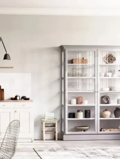 Vitrineskab Classic V2, hvid fra<Lindebjerg Design