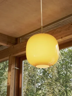 VL45 Radiohuspendel 250, pale yellow fra<Louis Poulsen Best