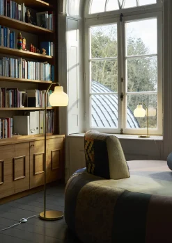 VL Ringkrone Gulvlampe fra<Louis Poulsen