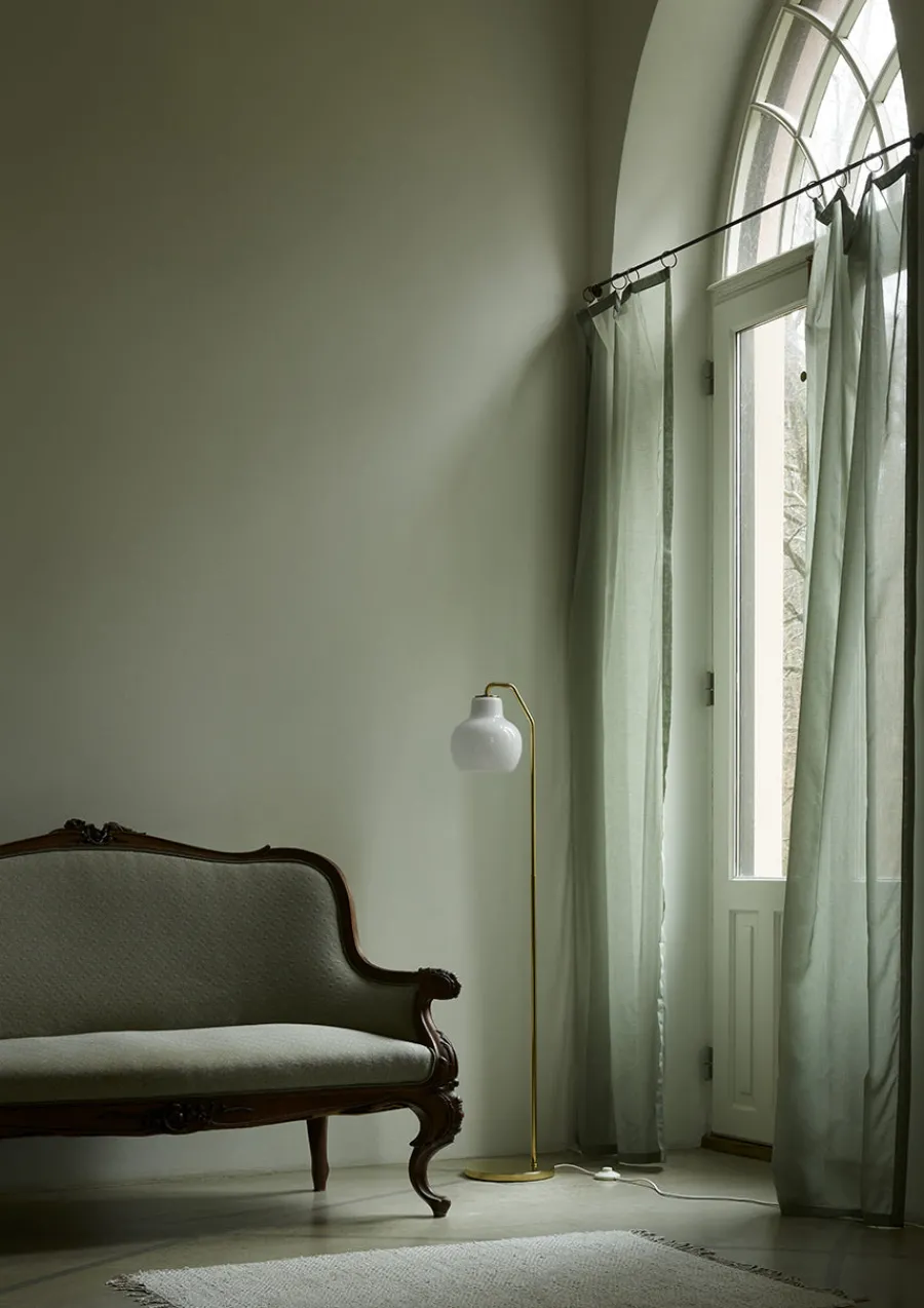 VL Ringkrone Gulvlampe fra<Louis Poulsen