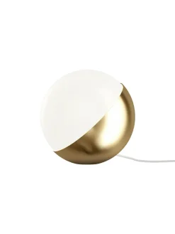 VL Studio væg fra<Louis Poulsen Outlet