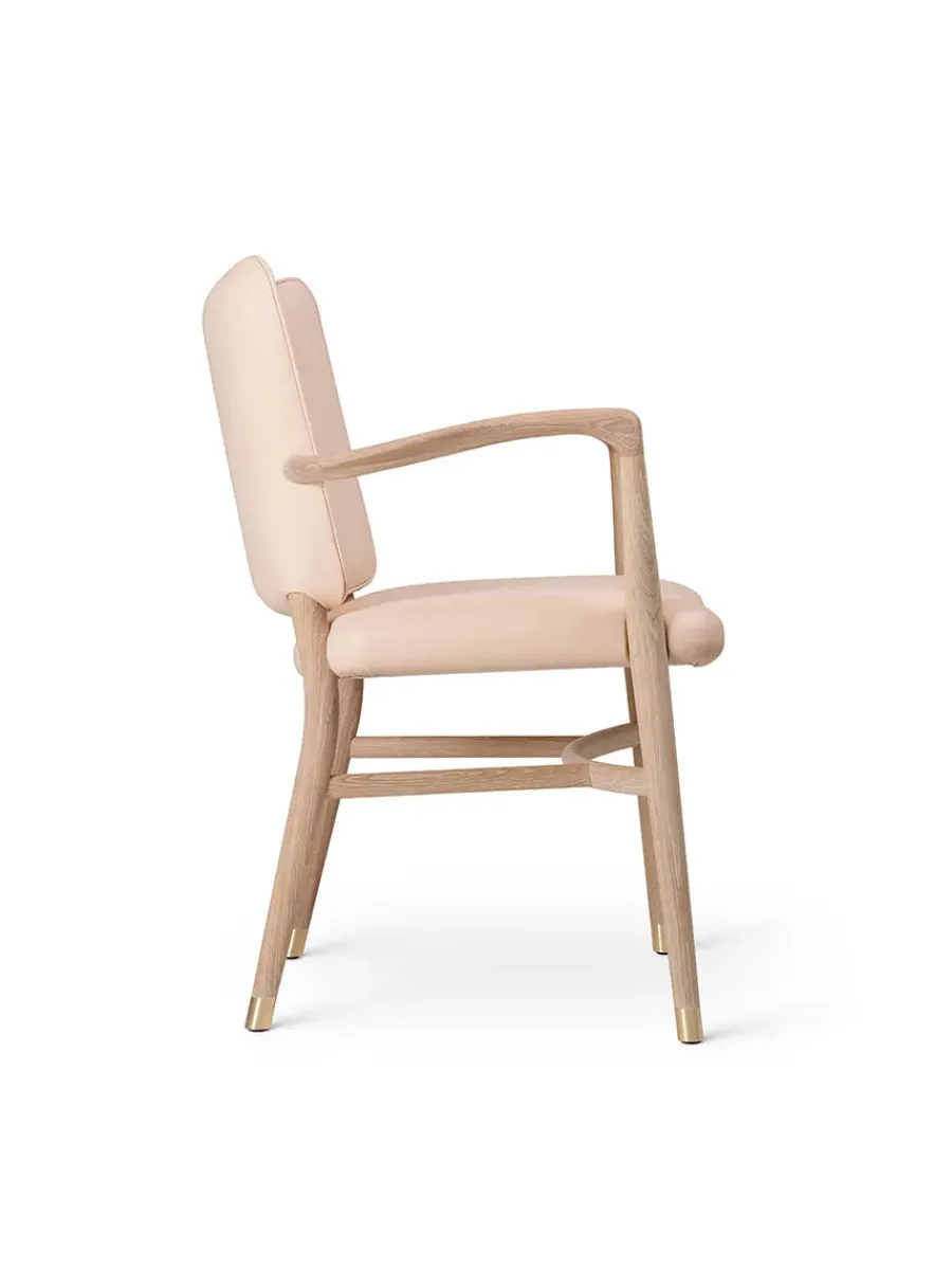 VLA61 Monarch Chair af Vilhelm Lauritzen<Carl Hansen & Søn Sale