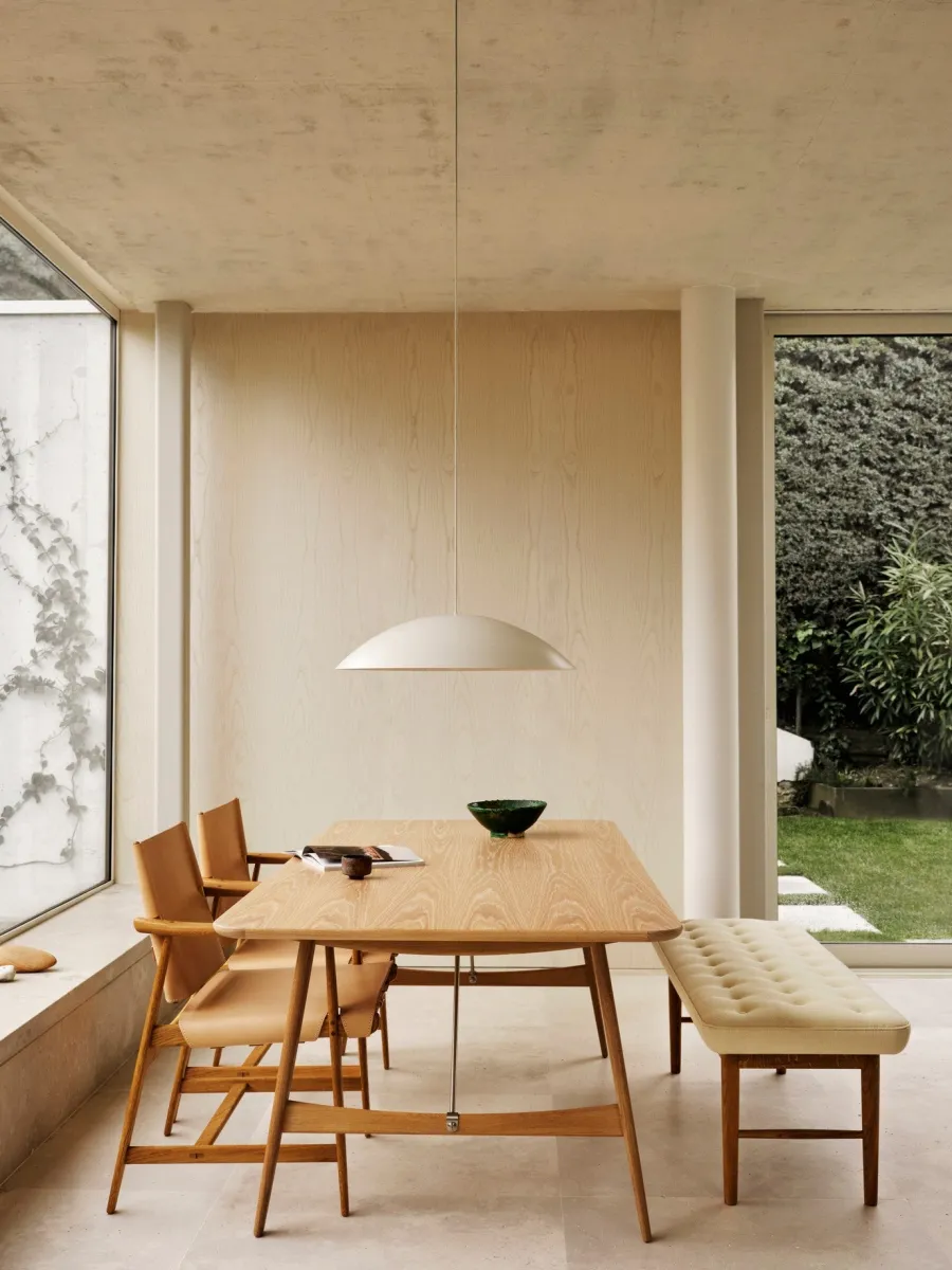 VLA75S Foyer bænk, eg olie af Vilhelm Lauritzen<Carl Hansen & Søn Discount