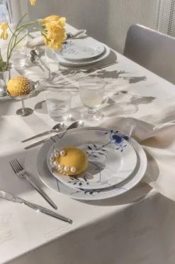 Waves dug råhvid fra<Royal Copenhagen Discount