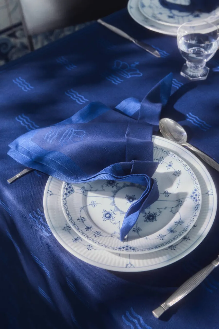 Waves dug råhvid fra<Royal Copenhagen Discount