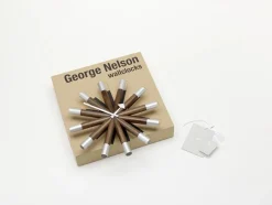 Wheel Clock fra<Vitra Discount