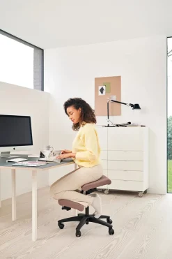 Wing Stol, Re-wool fra<Variér