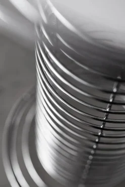 Wire gulvlampe af Verner Panton<Verpan