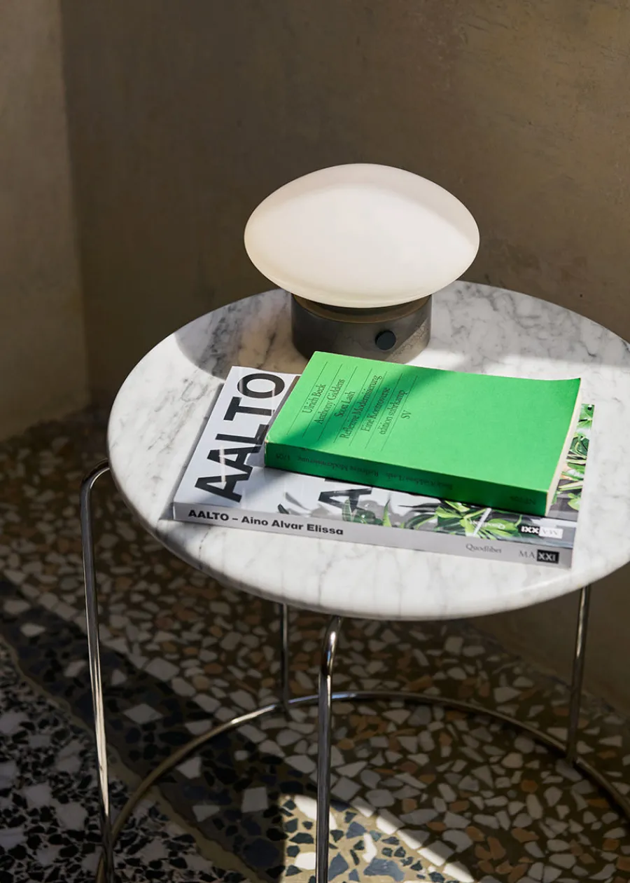 Wire Stool Marble Top fra<&Tradition Hot