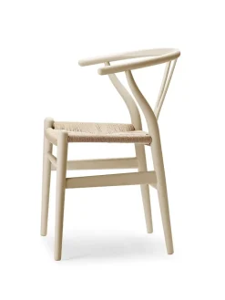 Y-stol CH24 Soft Barley af Hans J. Wegner<Carl Hansen & Søn