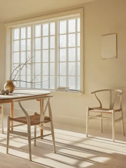 Y-stol CH24 Soft Natural White af Hans J. Wegner<Carl Hansen & Søn Discount