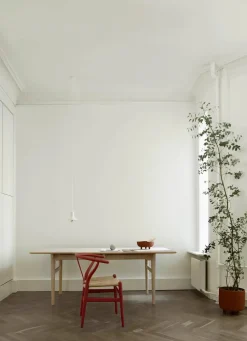 Y-stol CH24 Soft North Sea af Hans J. Wegner<Carl Hansen & Søn Online