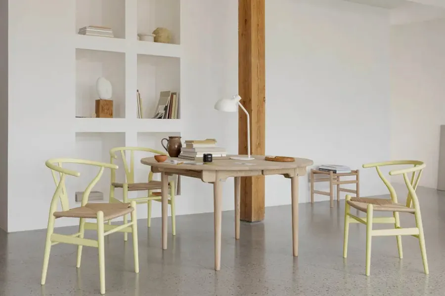 Y-stol CH24 Soft Seaweed af Hans J. Wegner<Carl Hansen & Søn Best