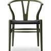 Y-stol CH24 Soft Seaweed med sort flet af Hans J. Wegner<Carl Hansen & Søn New